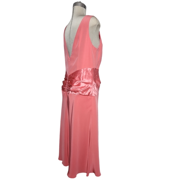 MONTAGE OCCASIONS  Luxury Pink  Formal dress with Jacket  Size 14 - Picture 10 of 16